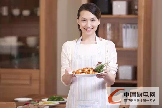 廚壹堂集成灶：做一個(gè)男人眼中會(huì)過(guò)日子的女人