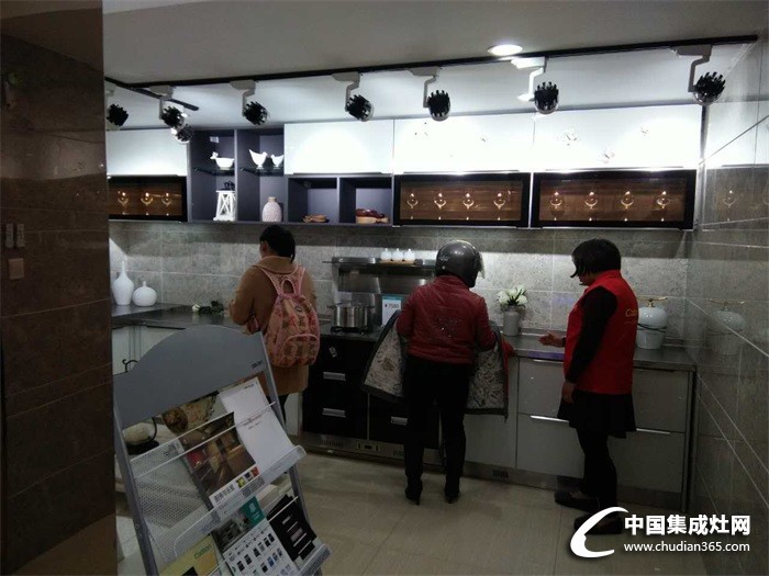 潮邦集成灶海安專賣店盛大開業(yè)，就等你來約！